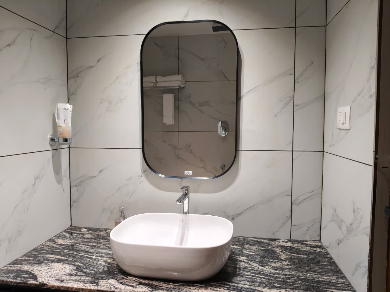 Best Rooms in Palakkad | Mayosuites